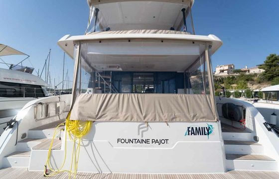 Fountaine Pajot MY6 Family 2.0