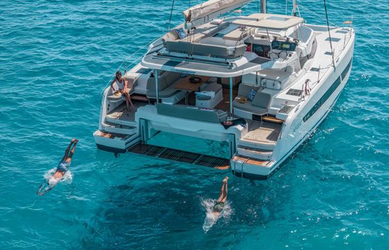Fountaine Pajot FP44 Loco 10