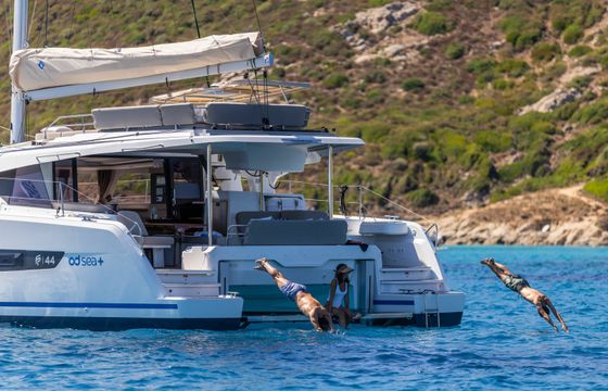Fountaine Pajot FP44 Loco 10