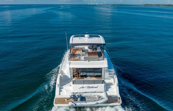 Fountaine Pajot MY 44 Au Natural
