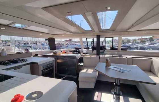 Fountaine Pajot Tanna 47 Maya 1