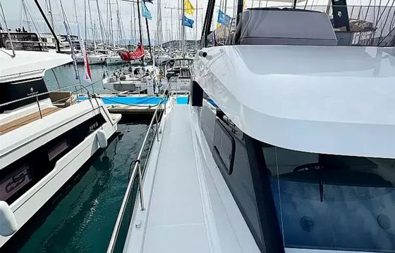Fountaine Pajot MY 5 Arigato