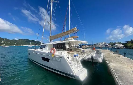 Fountaine Pajot Helia 44 Peacemaker
