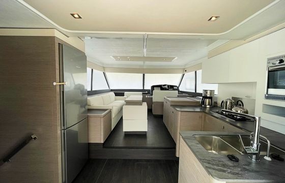 Fountaine Pajot MY 5 Two J Seas
