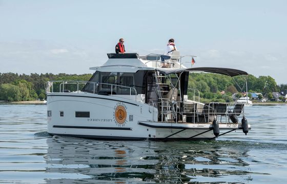 Futura 40 Fleesenqueen Two