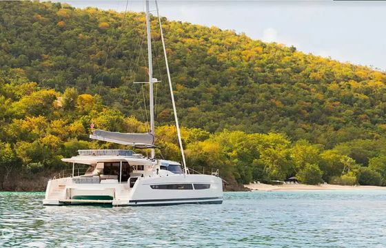 Fountaine Pajot New 51 My Way