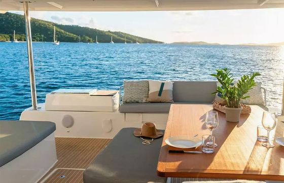 Fountaine Pajot New 51 My Way