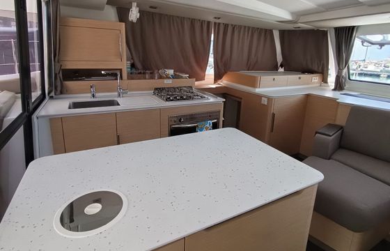 Fountaine Pajot New 41 Sea Eagle 3