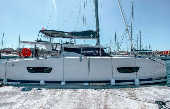 Fountaine Pajot Isla 40 Yolo