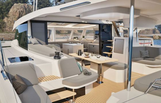Fountaine Pajot New 44 Scarlet Ibis 2