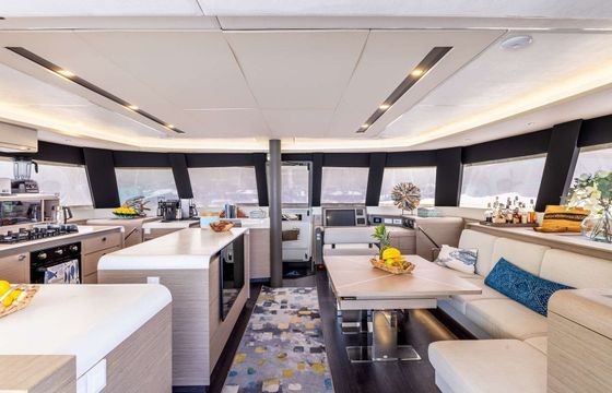 Fountaine Pajot Samana 59 Port to Vino