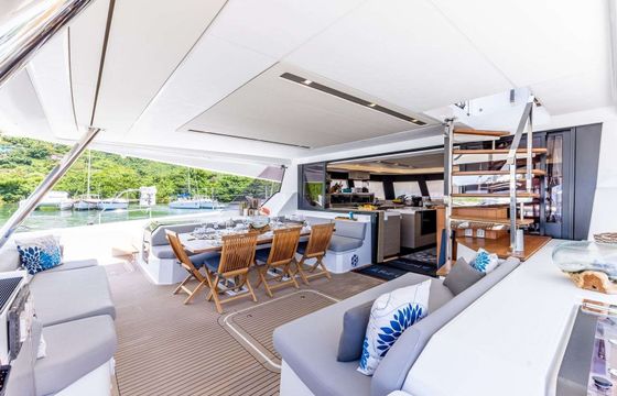 Fountaine Pajot Samana 59 Port to Vino