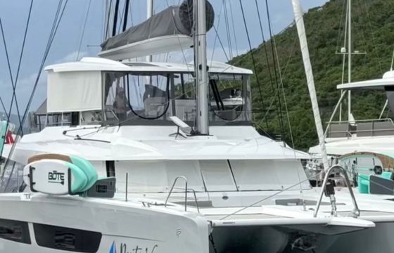 Fountaine Pajot Samana 59 Port to Vino