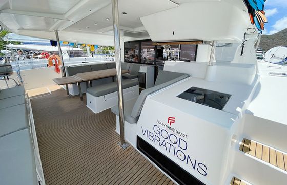 Fountaine Pajot Saba 50 Good Vibrations