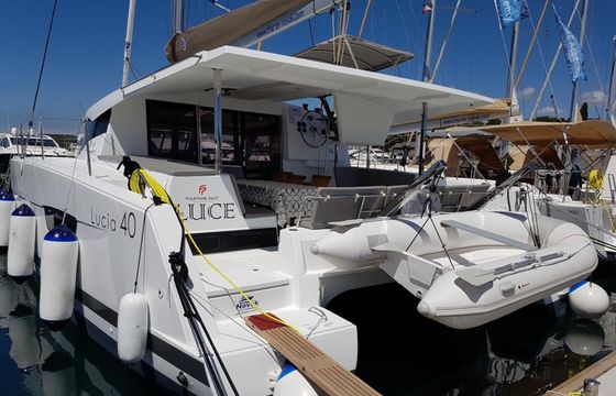 Fountaine Pajot Lucia 40 Luce
