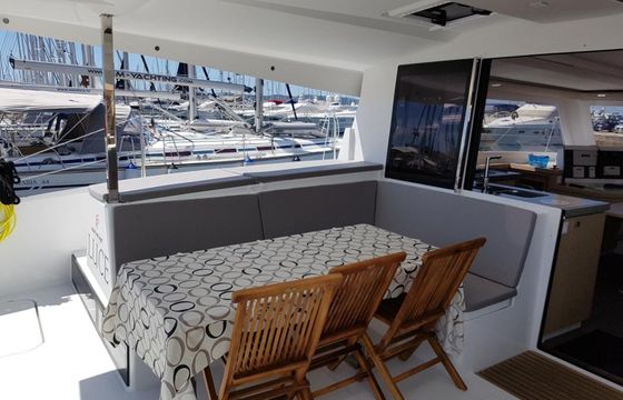 Fountaine Pajot Lucia 40 Luce