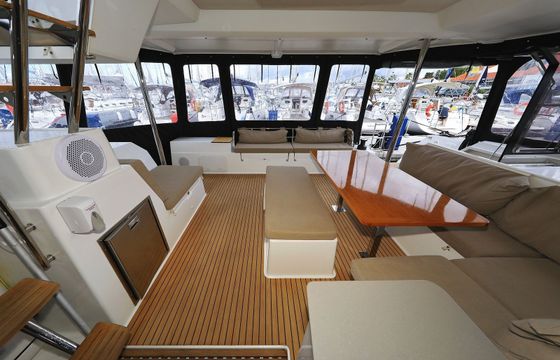 Fountaine Pajot Saona 47 Aquarius