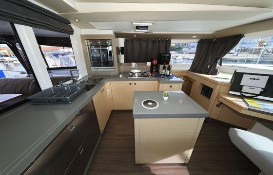 Fountaine Pajot Saona 47 Aquarius