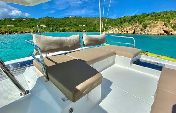 Fountaine Pajot Saona 47 Black Tortuga
