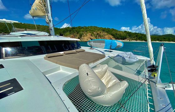Fountaine Pajot Saona 47 Black Tortuga