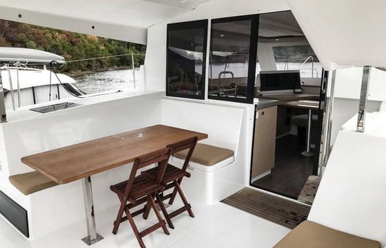 Fountaine Pajot Lucia 40 Mawimbi