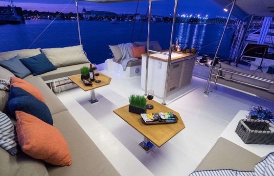 Fountaine Pajot Ipanema 58 Blue Pepper