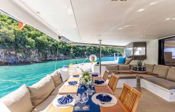 Fountaine Pajot Ipanema 58 Olivia Charles