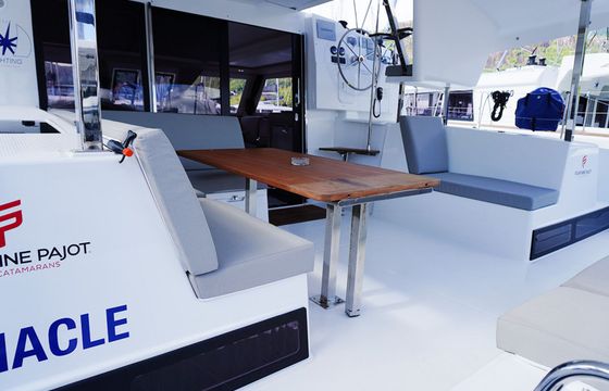 Fountaine Pajot Isla 40 Barnacle