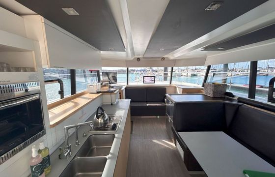 Fountaine Pajot MY 37 Pluton