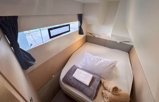 Fountaine Pajot MY 37 Pluton