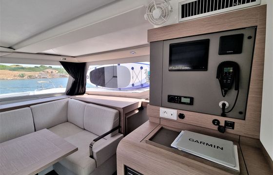Fountaine Pajot Isla 40 Joy