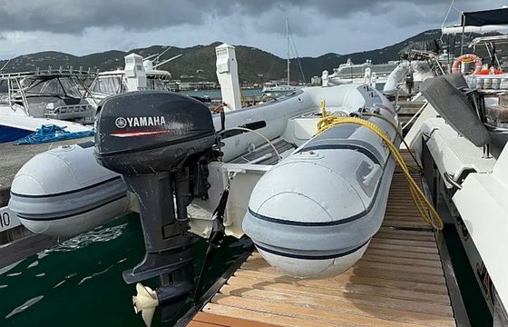 Fountaine Pajot Saona 47 Parrot Ice