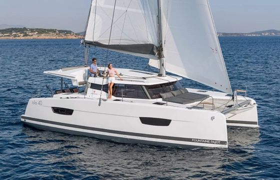 Fountaine Pajot Isla 40 Kebitree