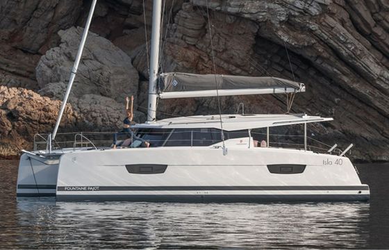 Fountaine Pajot Isla 40 Kebitree