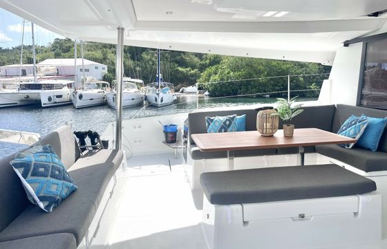 Fountaine Pajot Tanna 47 Blue Vibes