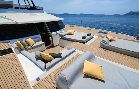 Fountaine Pajot Power 67 Alena