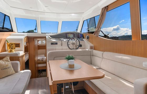 Greenline 33 Kragero Electric yacht