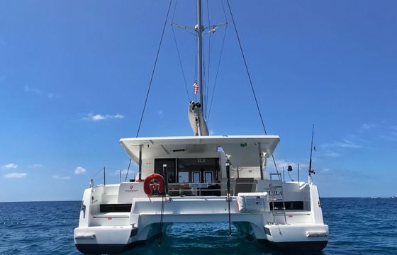 Fountaine Pajot Lucia 40 Aquila