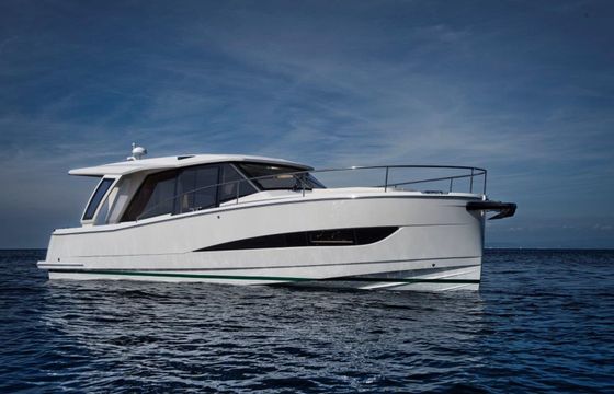 Greenline 39 Kviteseid Electric yacht