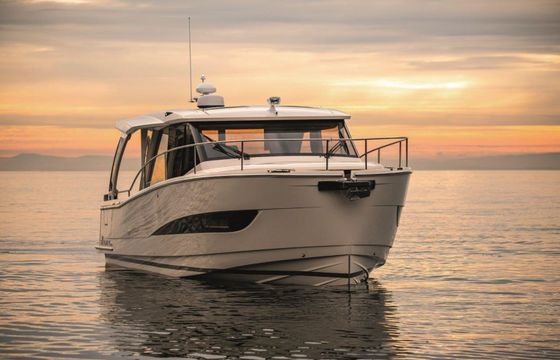 Greenline 39 Kviteseid Electric yacht