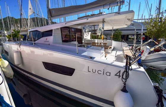 Fountaine Pajot Lucia 40 Coco D