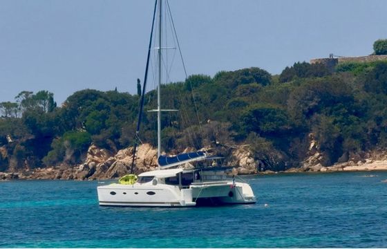 Fountaine Pajot Salina 48 Shamane