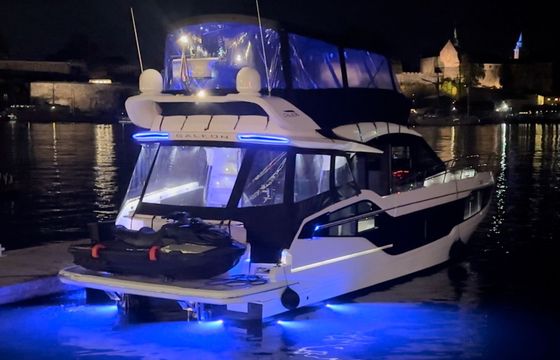Galeon 440 Fly Galeon