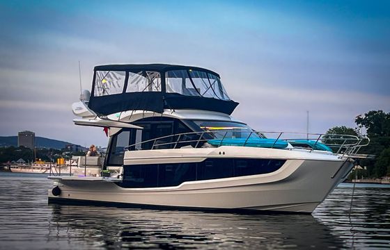 Galeon 440 Fly Galeon