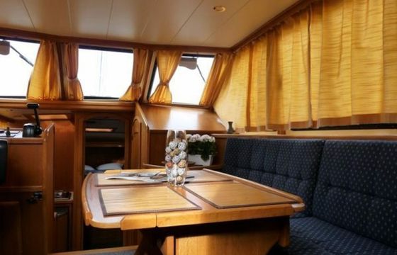 Gruno 38 E Royal Emalivia