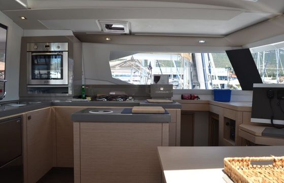 Fountaine Pajot Saona 47 Lucky Alexandra