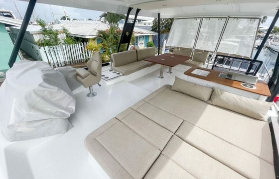 Fountaine Pajot MY6 Blue GypSea