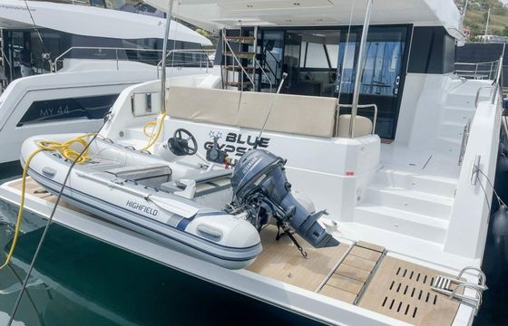Fountaine Pajot MY6 Blue GypSea