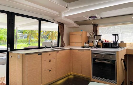 Fountaine Pajot Tanna 47 Say Yes