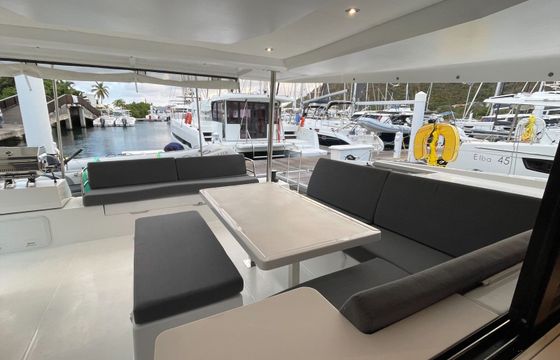 Fountaine Pajot Tanna 47 Stargazer